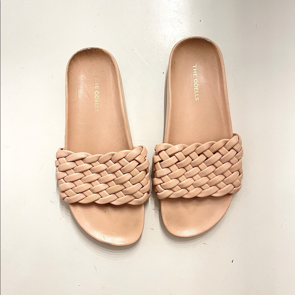 The Odell’s: Braided Slides Size 8 - Pink